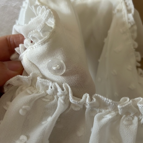 NWT bebe White Ruffle Swiss Dot Halter Convertible Romper XXS - Picture 8 of 16